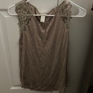 H&M Lace tank